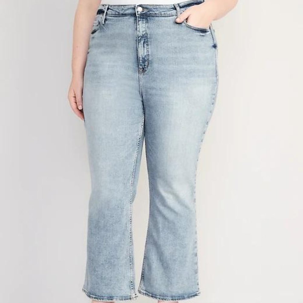Old Navy Higher High-Waisted Cropped Flare Jeans for Women New - Picture 9 of 10